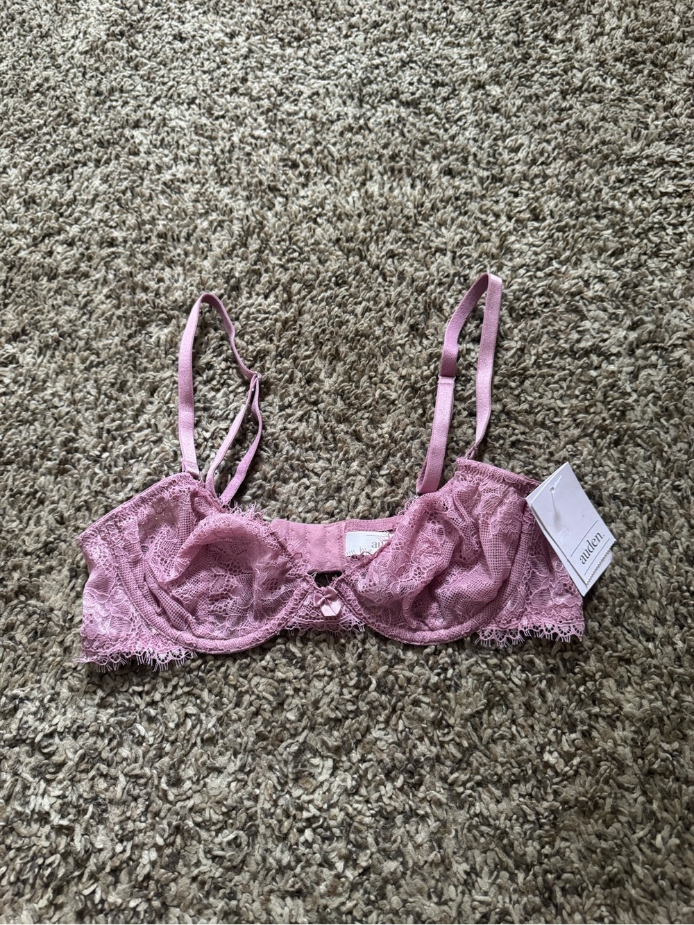 Auden Lace Underwire Bra - Pink